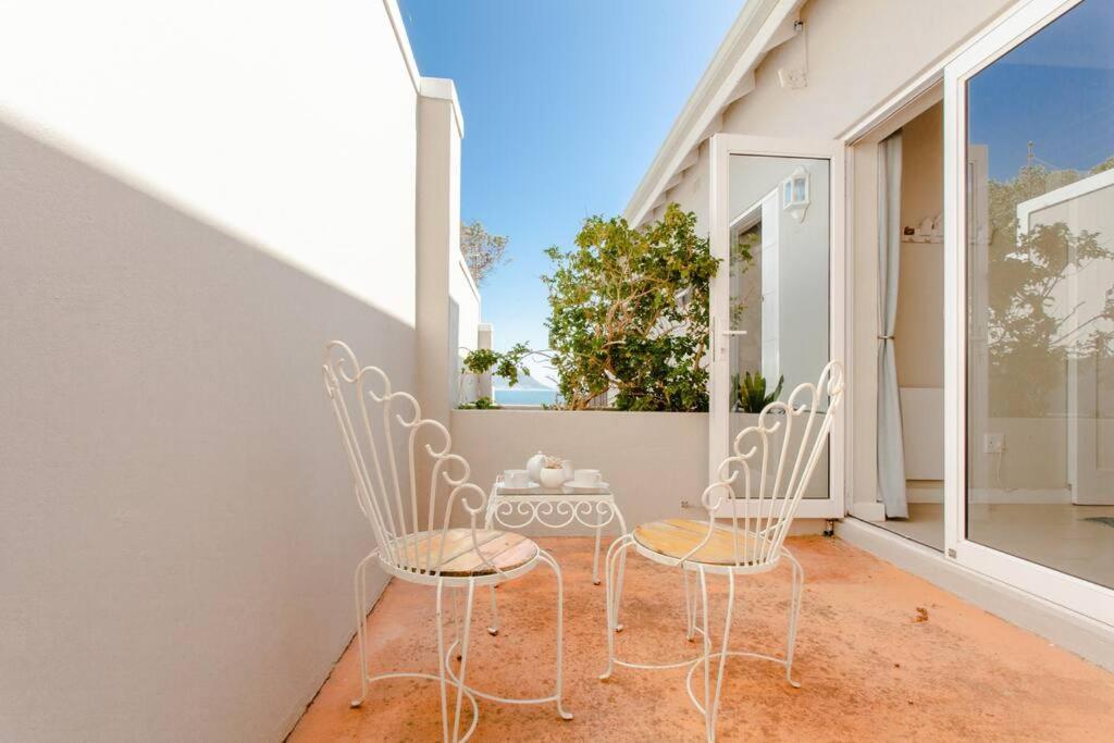 The Grosvenor Guest House & Self Catering Simonʼs Town Exterior foto